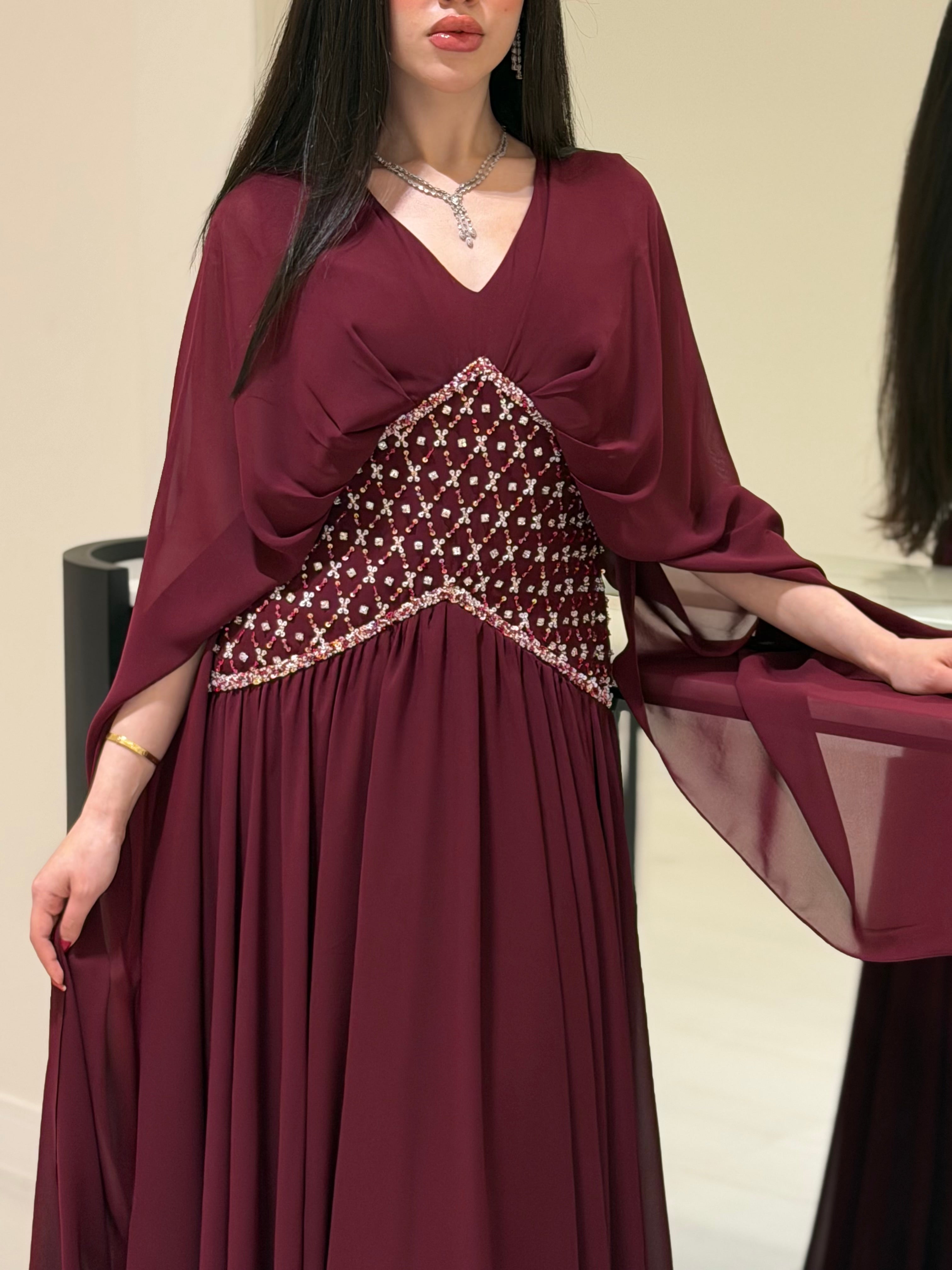 GL33 – Royal Garnet