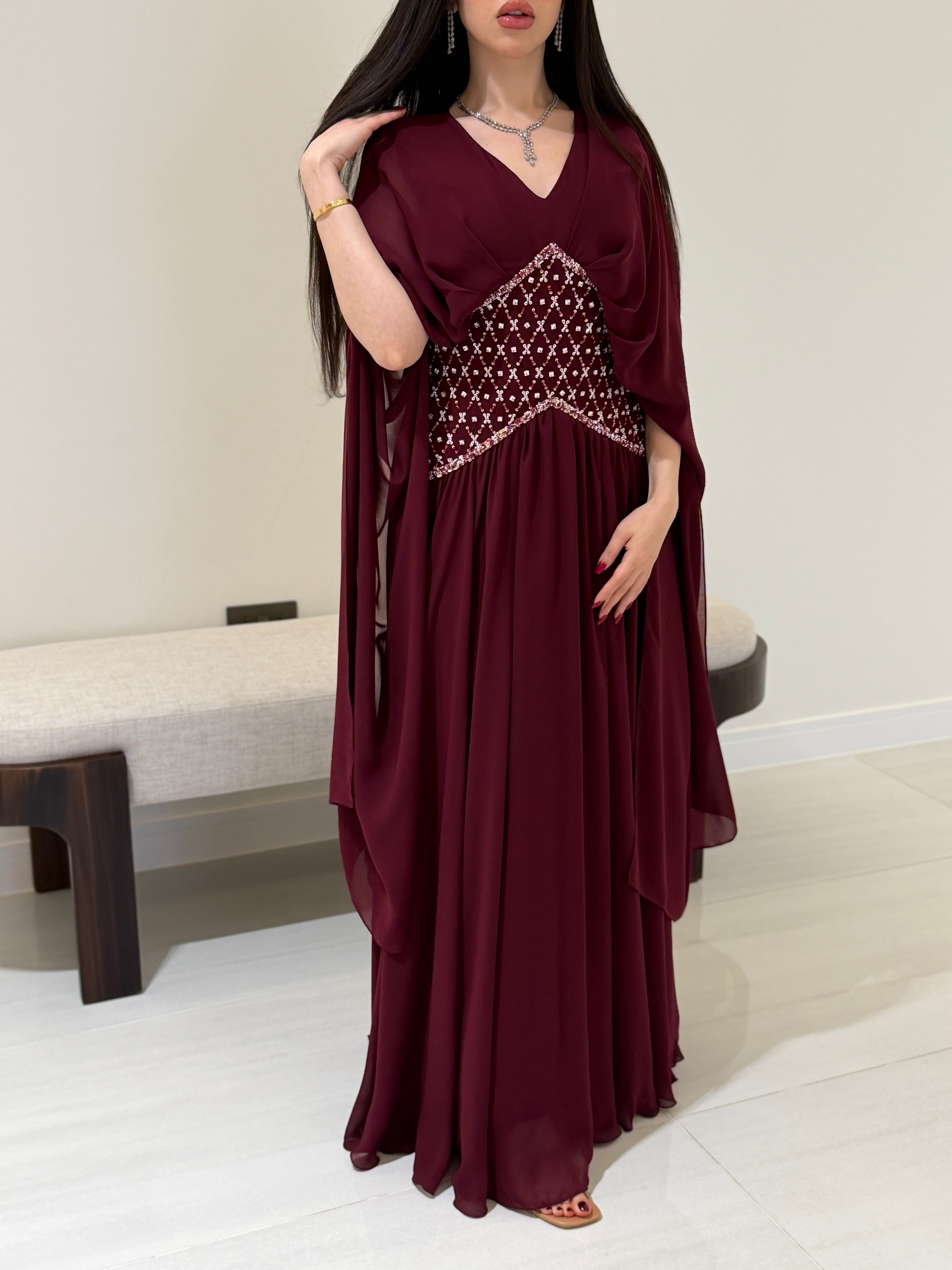 GL33 – Royal Garnet