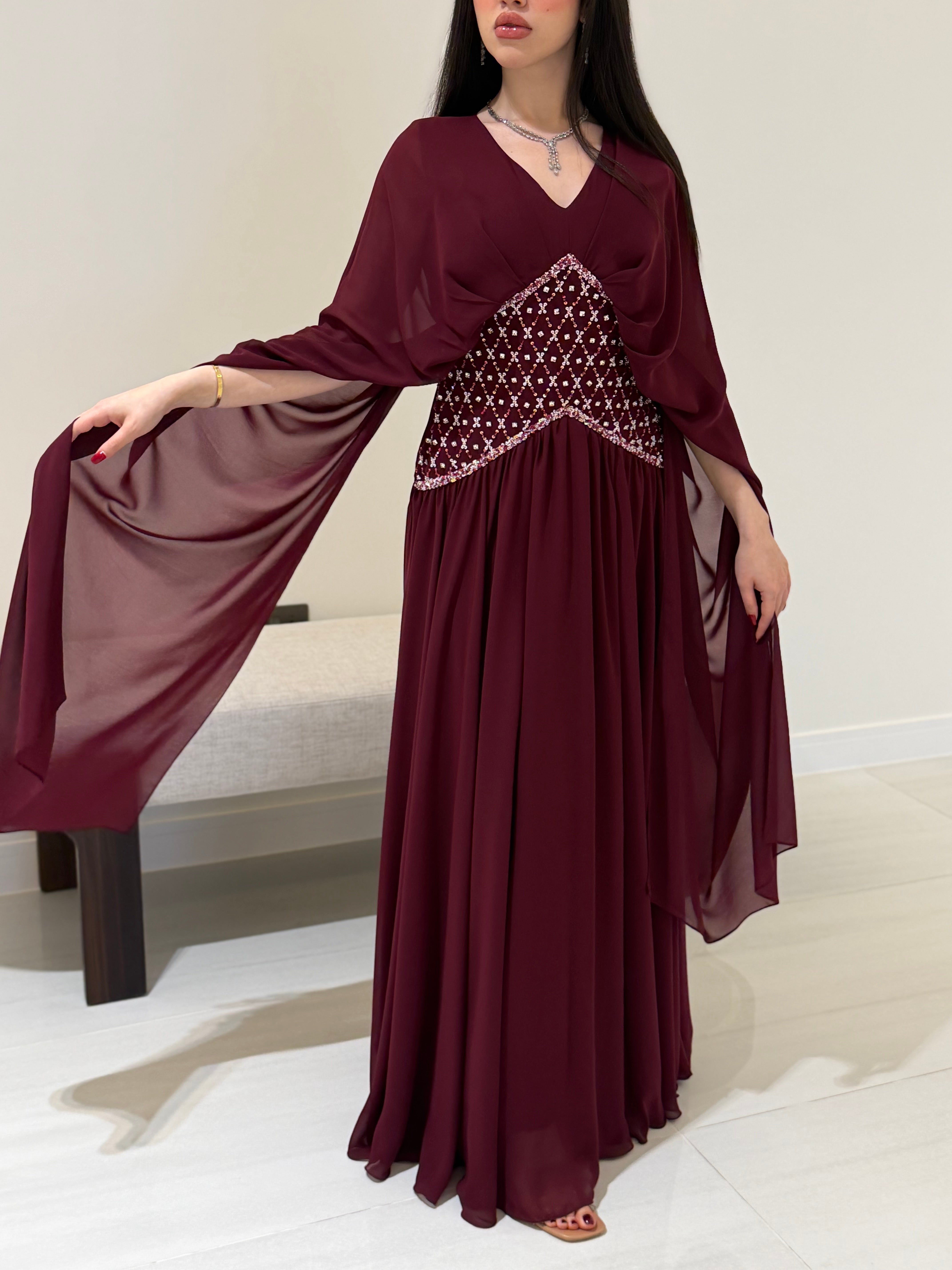 GL33 – Royal Garnet